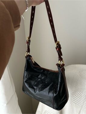 Hobo the Original Genuine Leather shoulder bag - black with brown details